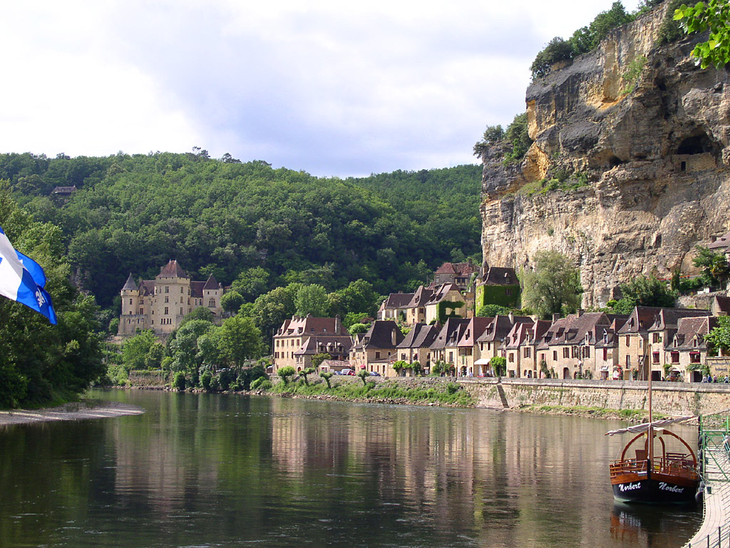 Tour Provenza e Perigord: Archeologia e Gastronomia nel Perigord